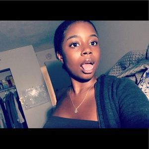 Meet your Posher, Brianna